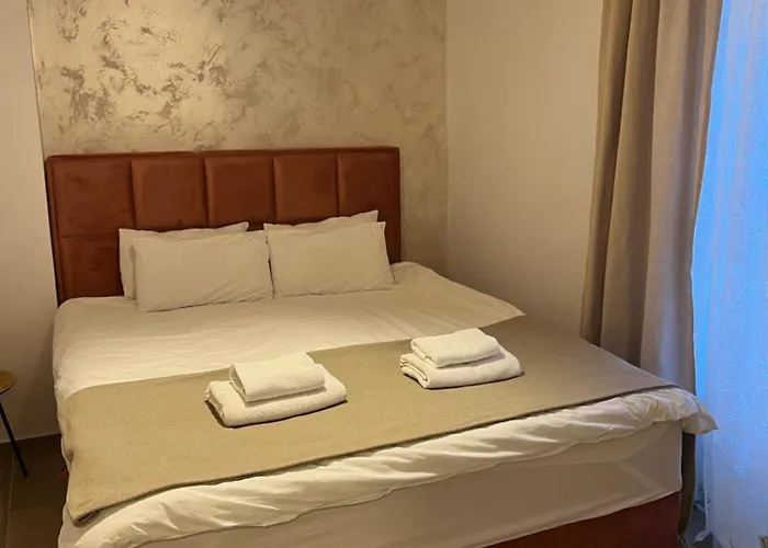 Anna Apartment